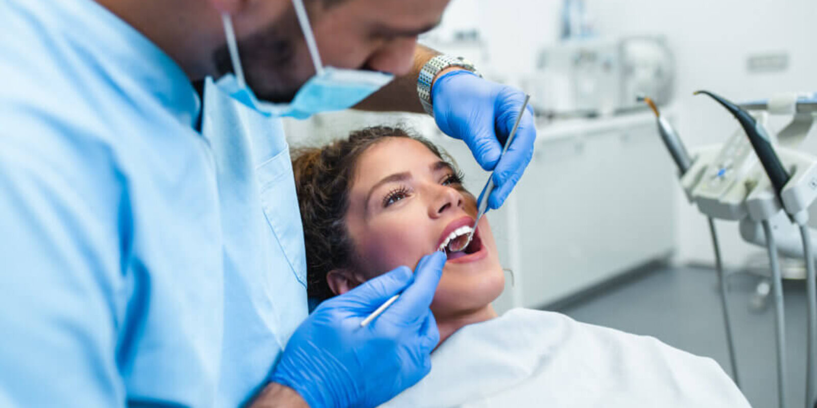 Teeth Bleaching, Whitening Dentist & Scaling and Polishing